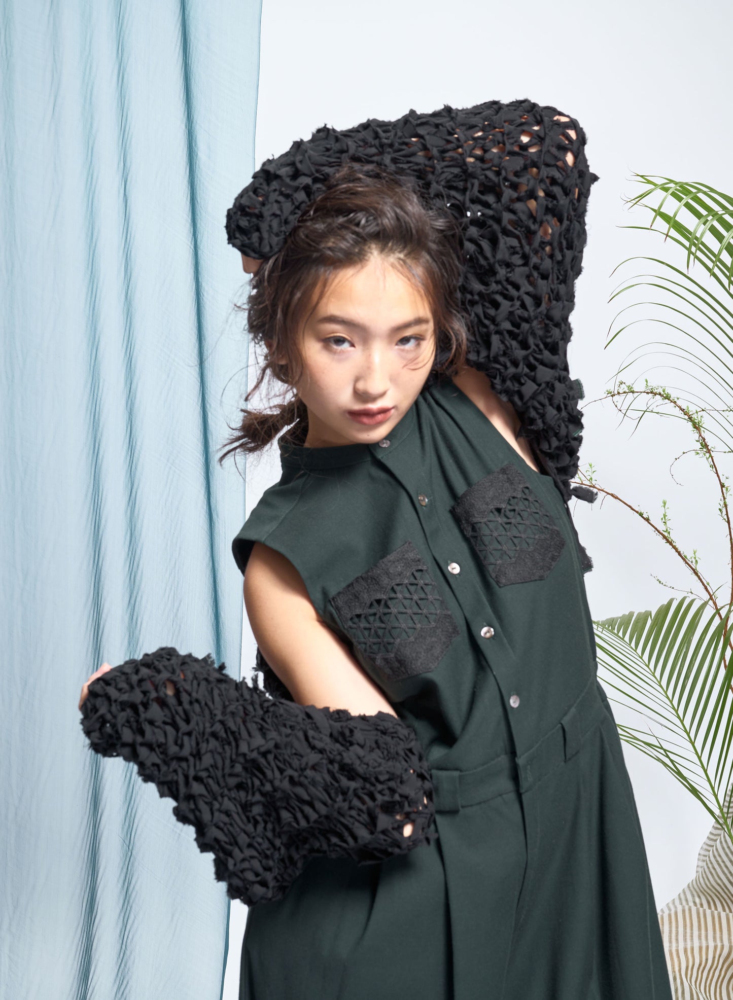 Hand-knitting Bolero