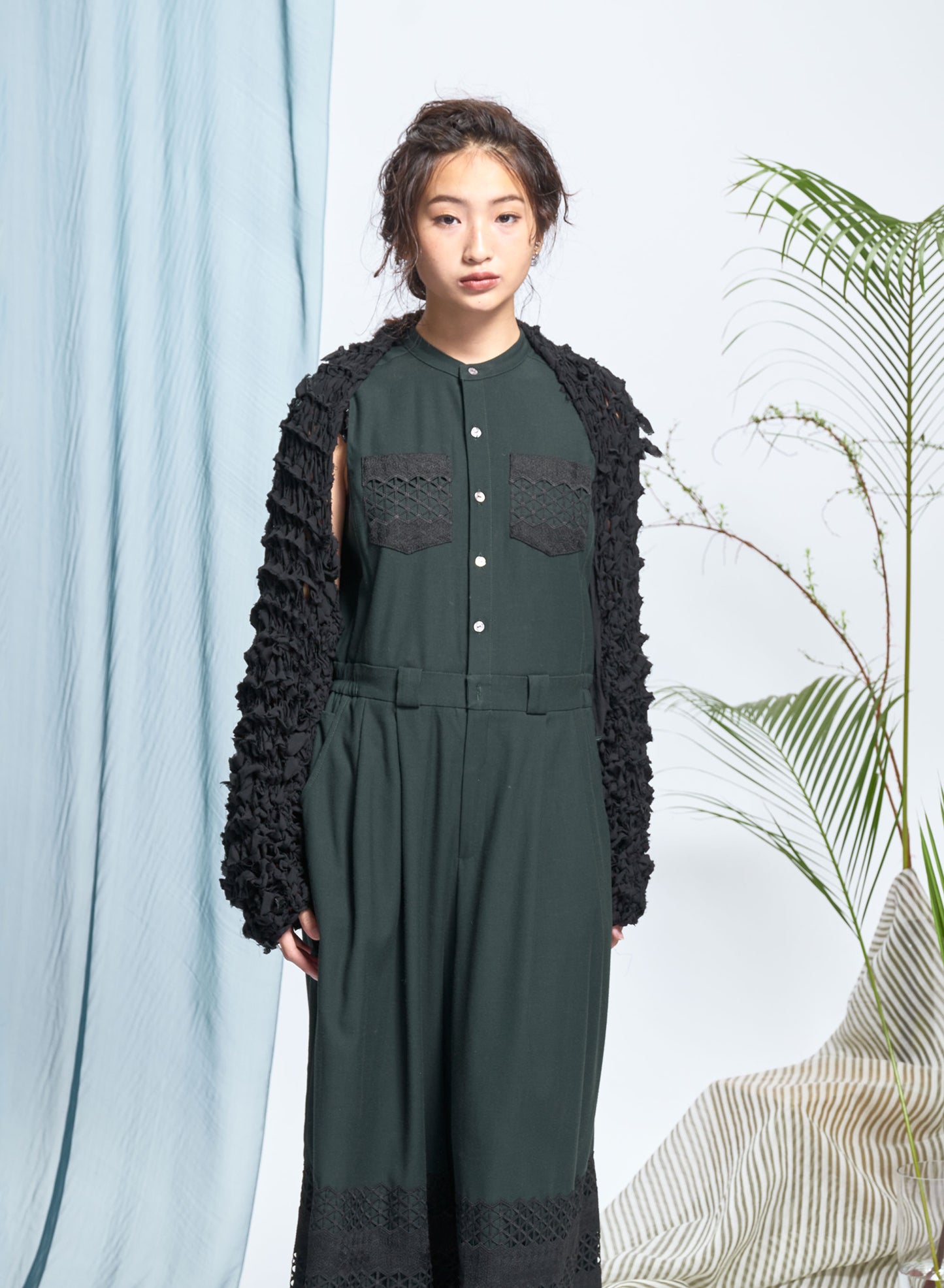 Hand-knitting Bolero