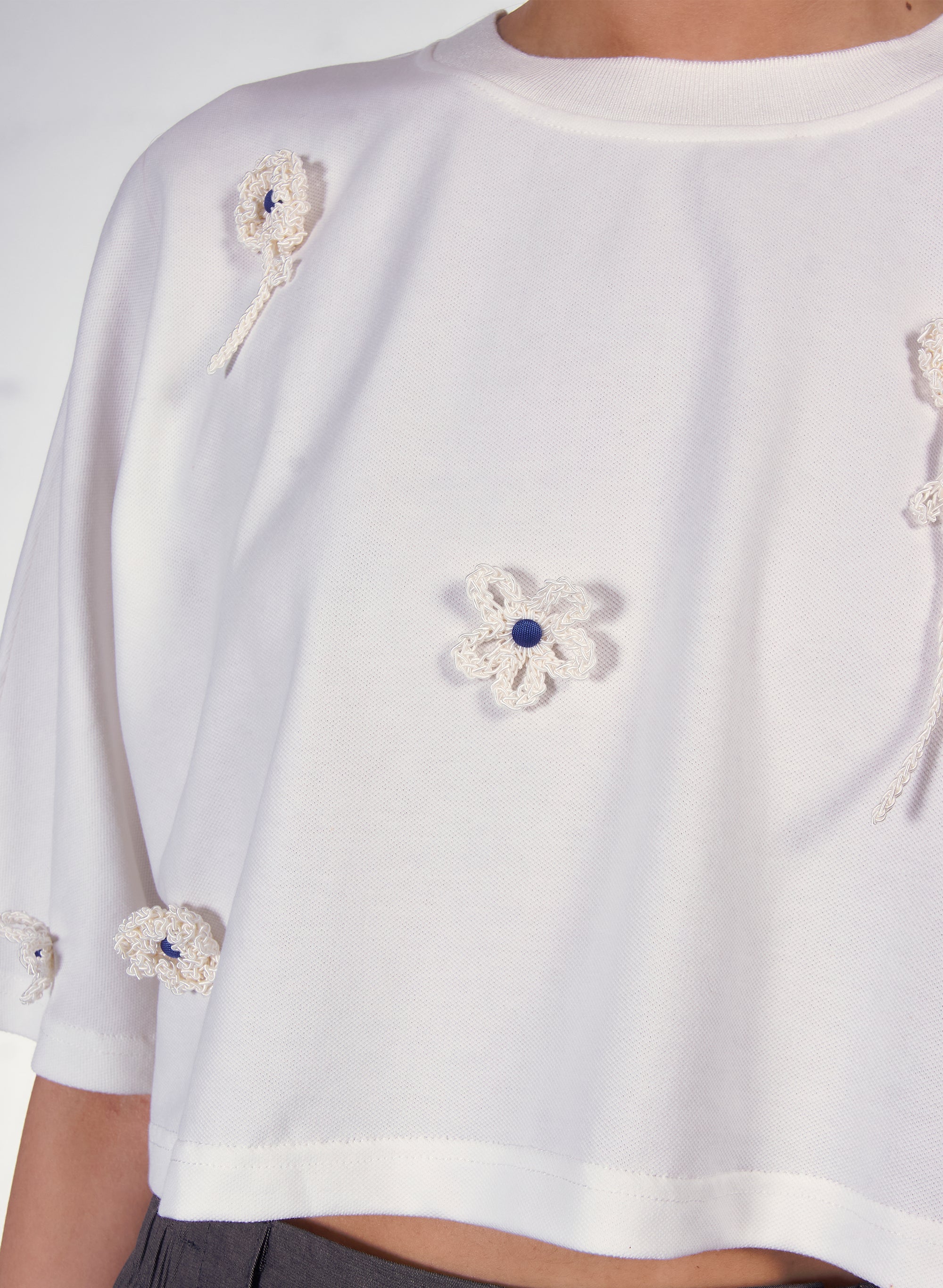 Flower crochet Tee