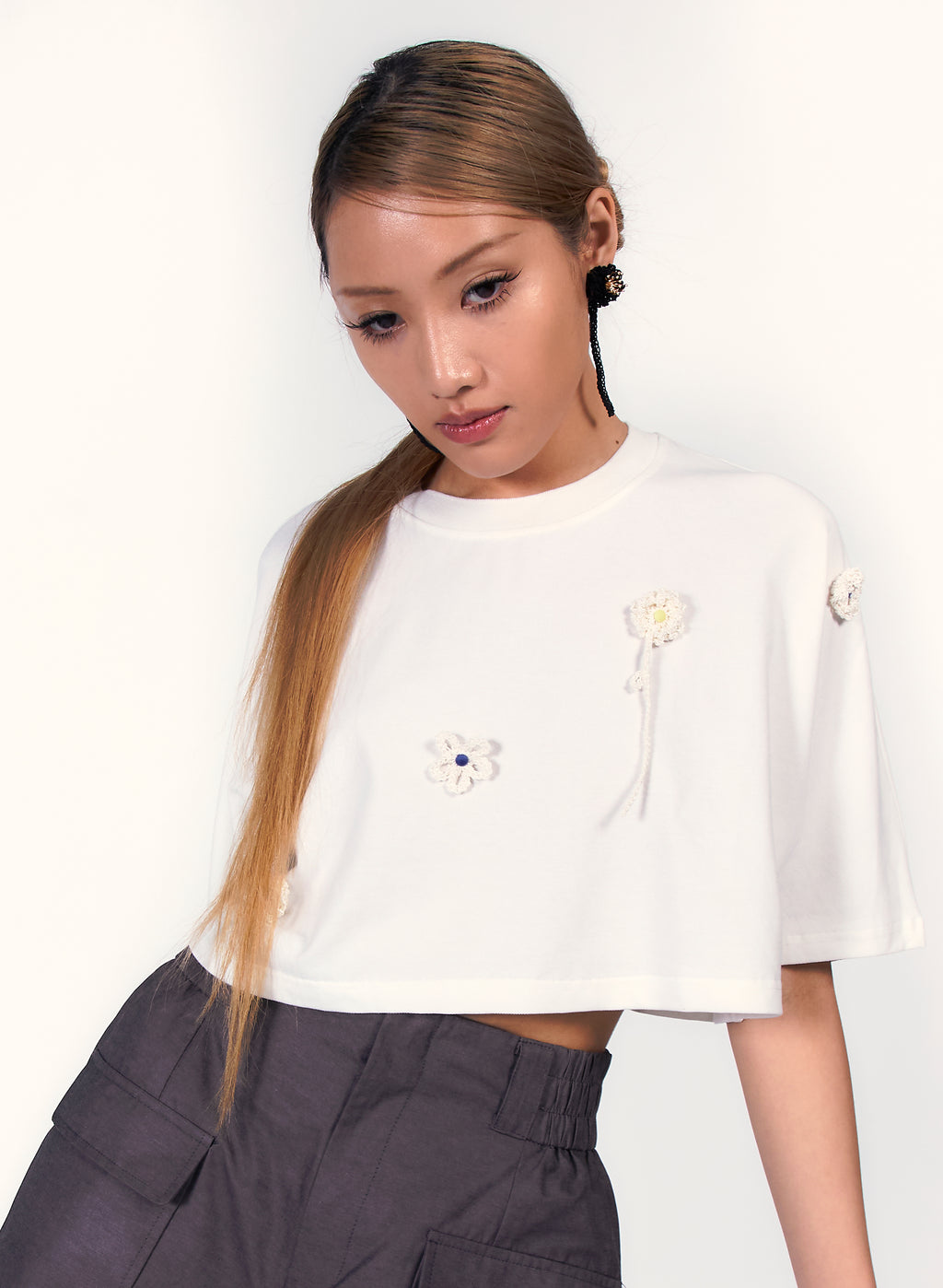 Flower crochet Tee