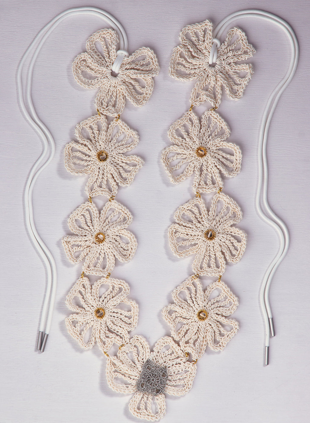Crochet Floral Halter Collar Scarf (Off-White)