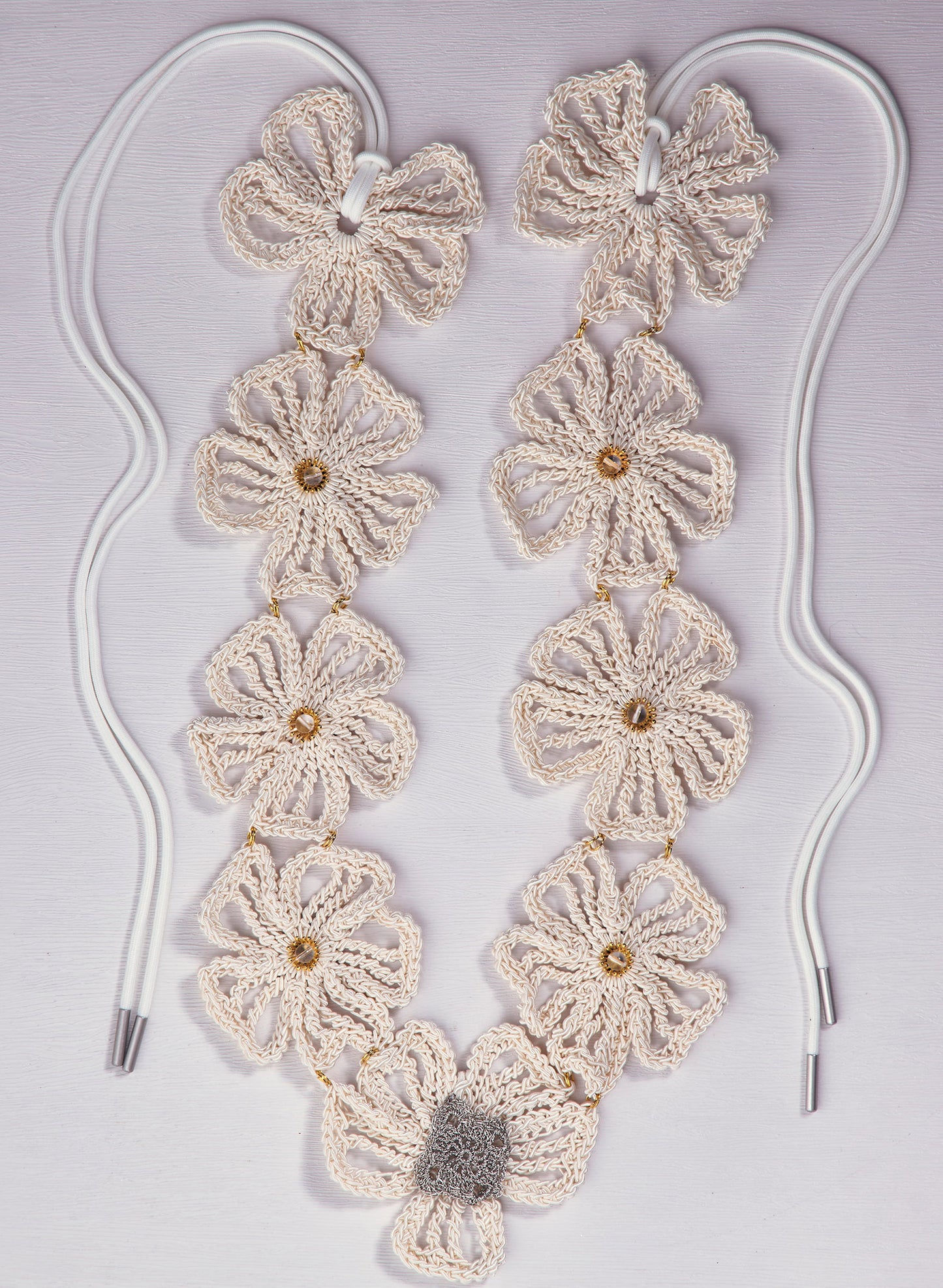 Crochet Floral Halter Collar Scarf (Off-White)
